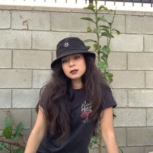 Meet your Posher, Mayra